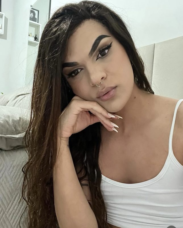 Lia Ferrari 2