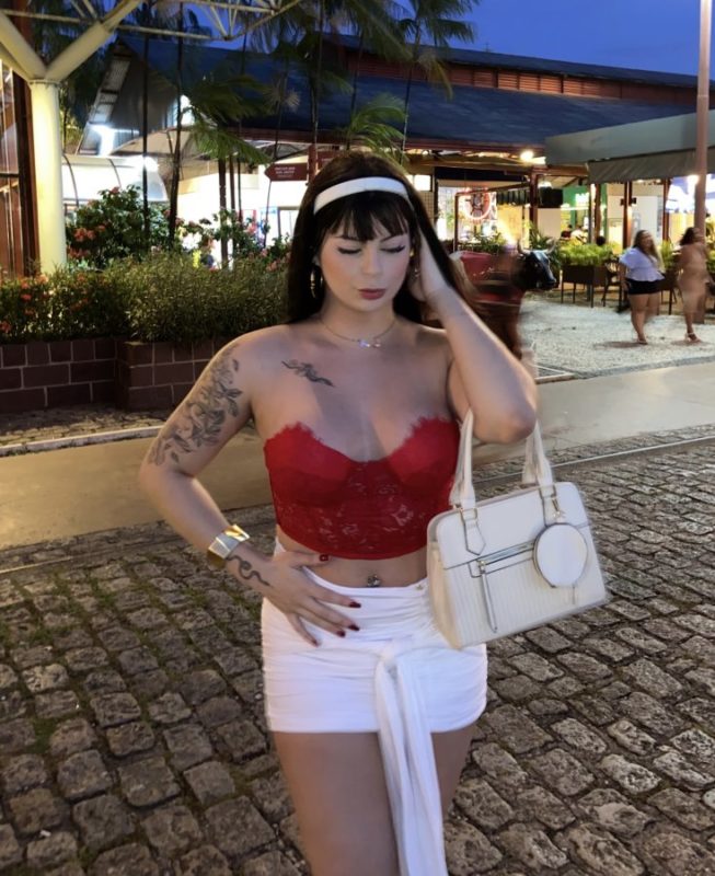Laura Transex 2