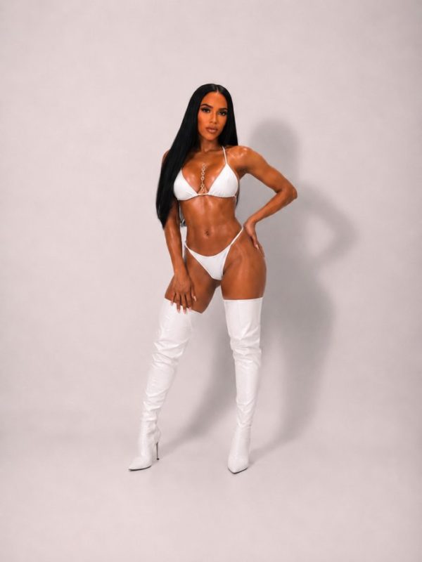 Samanttha Fontannaz 2