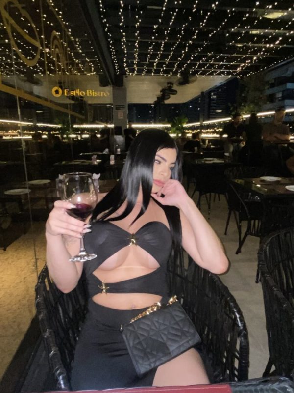 Laura Transex 34