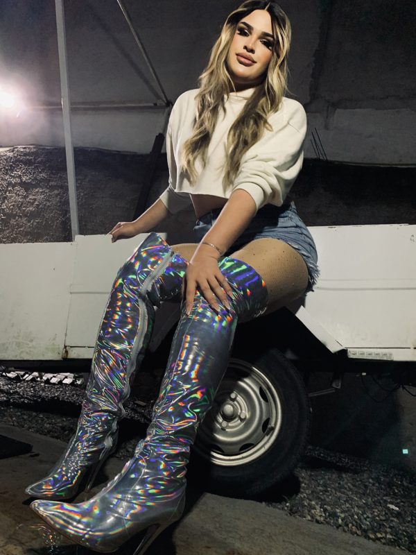 Gatinha Trans 10