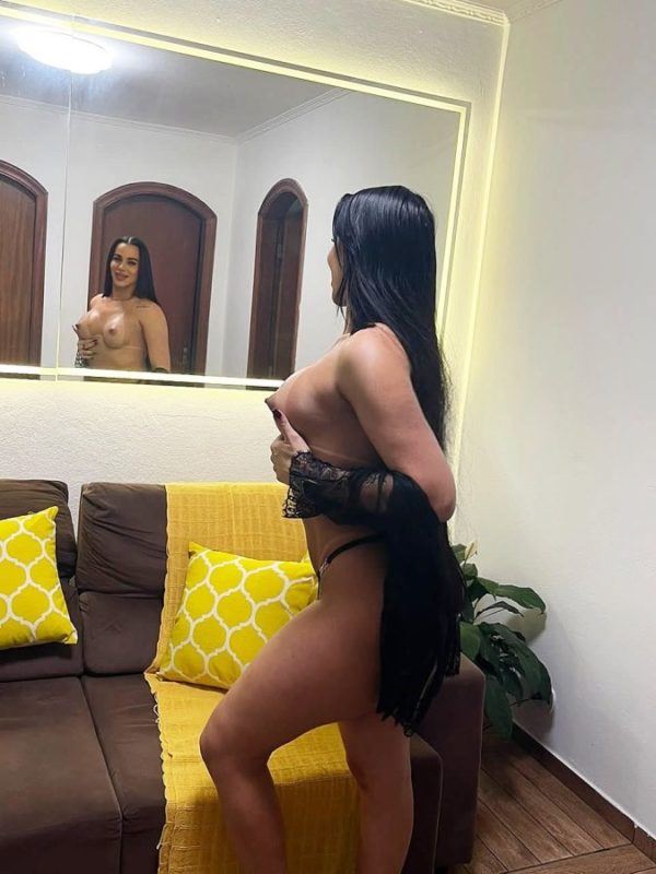 Isadora Alves 6