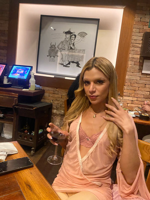 Bia Melo 18
