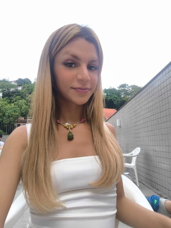 Bia Melo 6