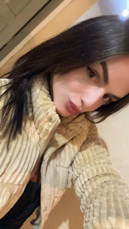 Thalia Dias 8