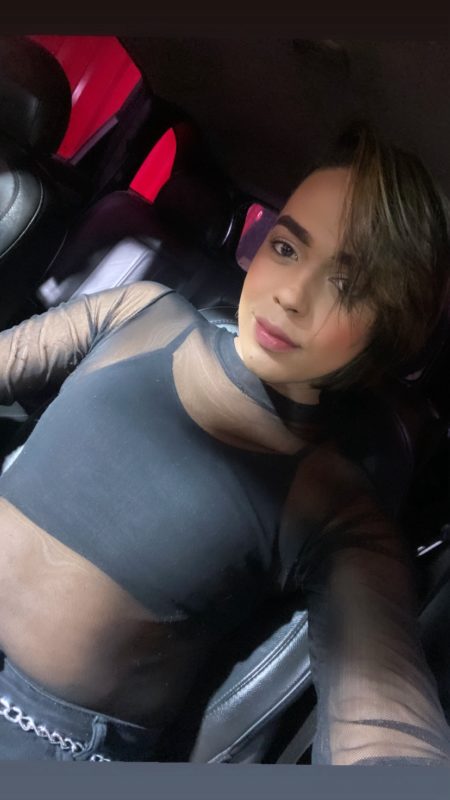 Lara Bueno 2