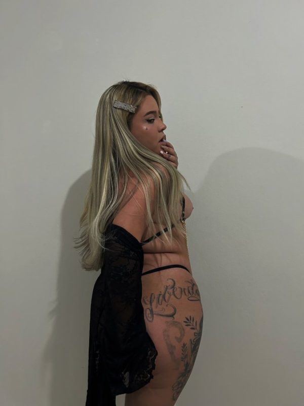 Fernanda De Castro
