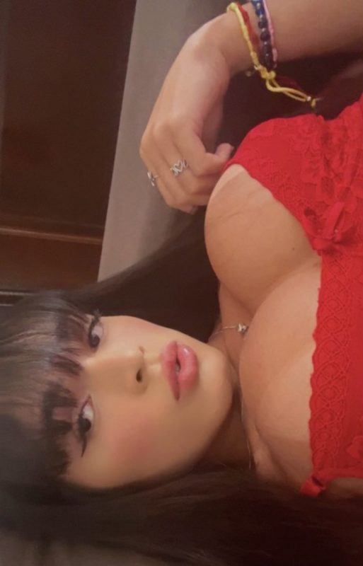 Bianca Mel 27