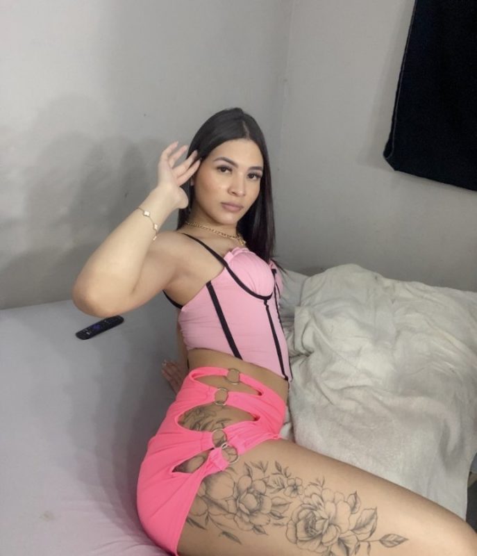 Aurora Fernandes 6