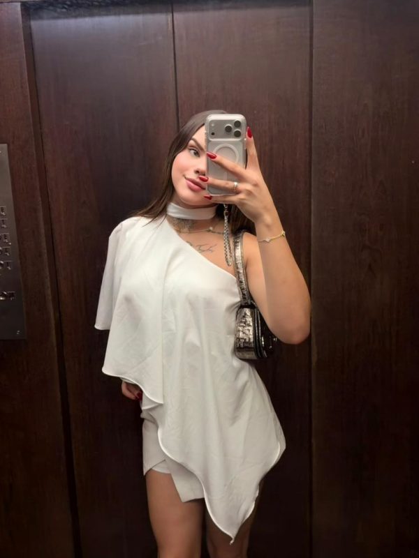 Lupita 27