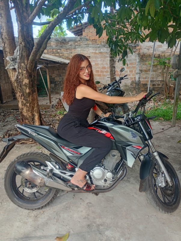 Sara Trans 8