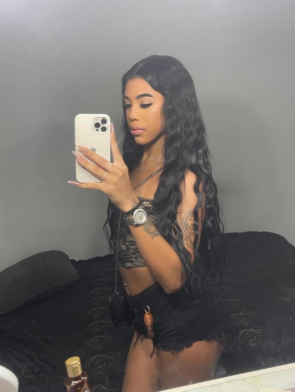 Clara Bonequinha 11