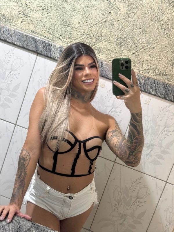Mayara Santos 26