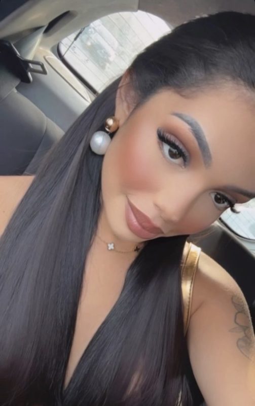 Agatha Ariella 22