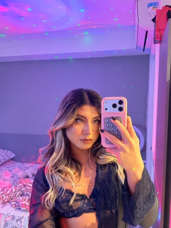 Liz Scheneider 25