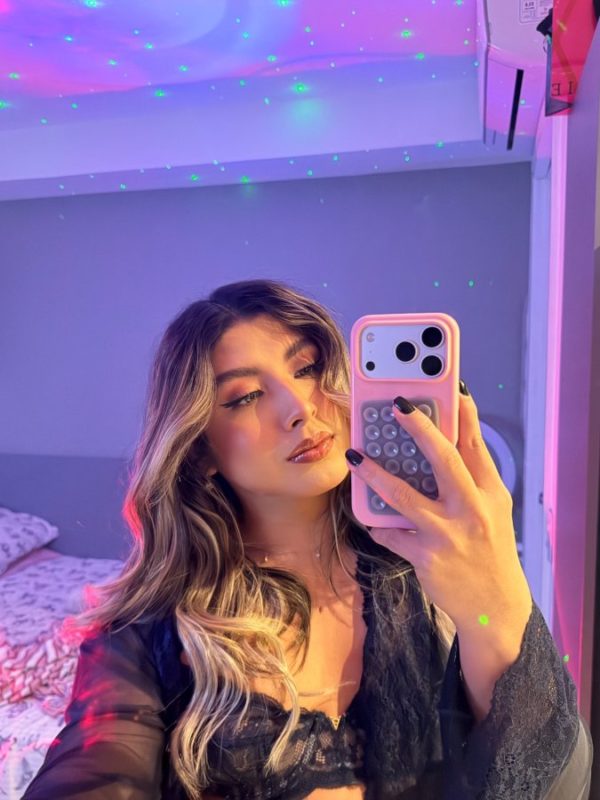 Liz Scheneider 27