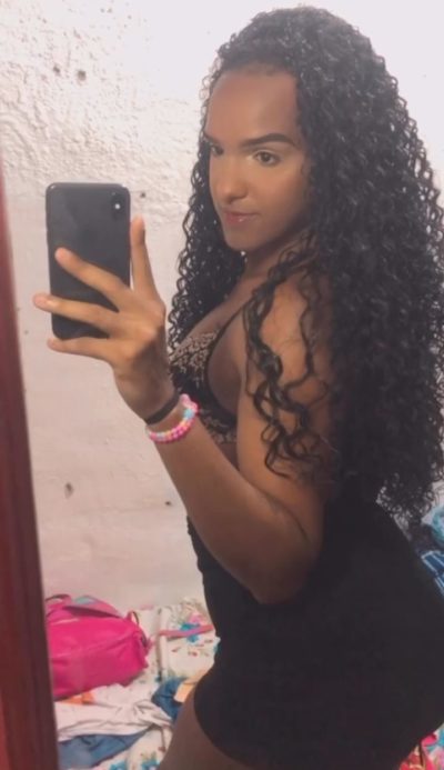 Gaby Amorim 9