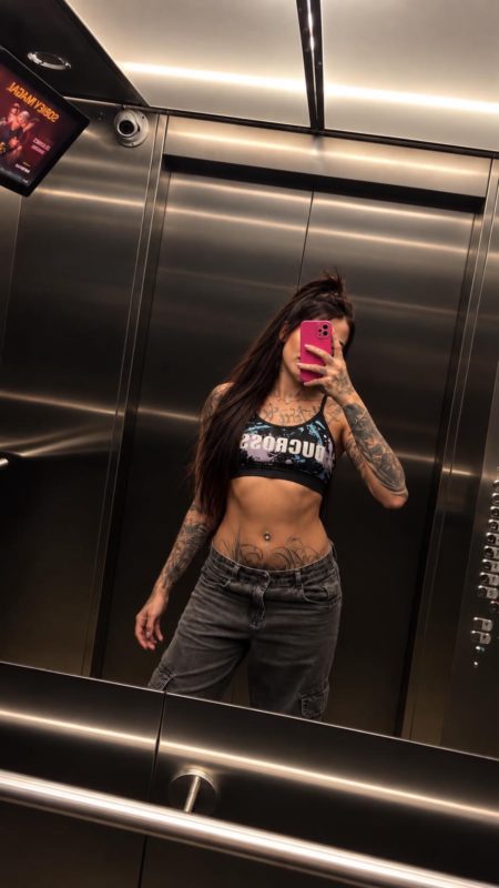 Isabelly Souza 21