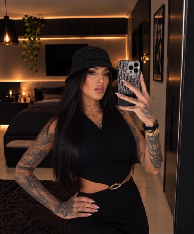 Isabelly Souza 22