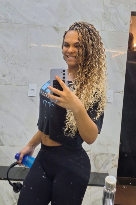 Victoria Barbosa 4