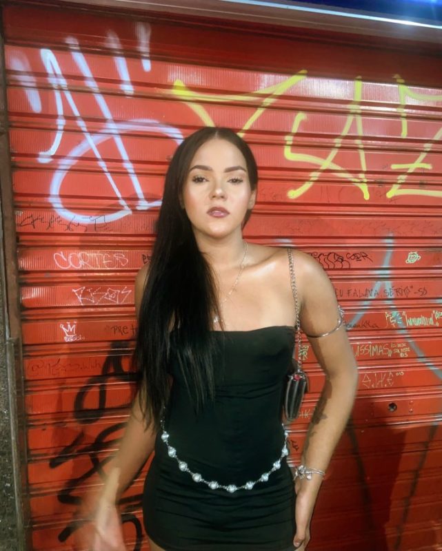 Manuela 10