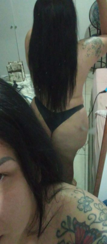 Nicolly 16