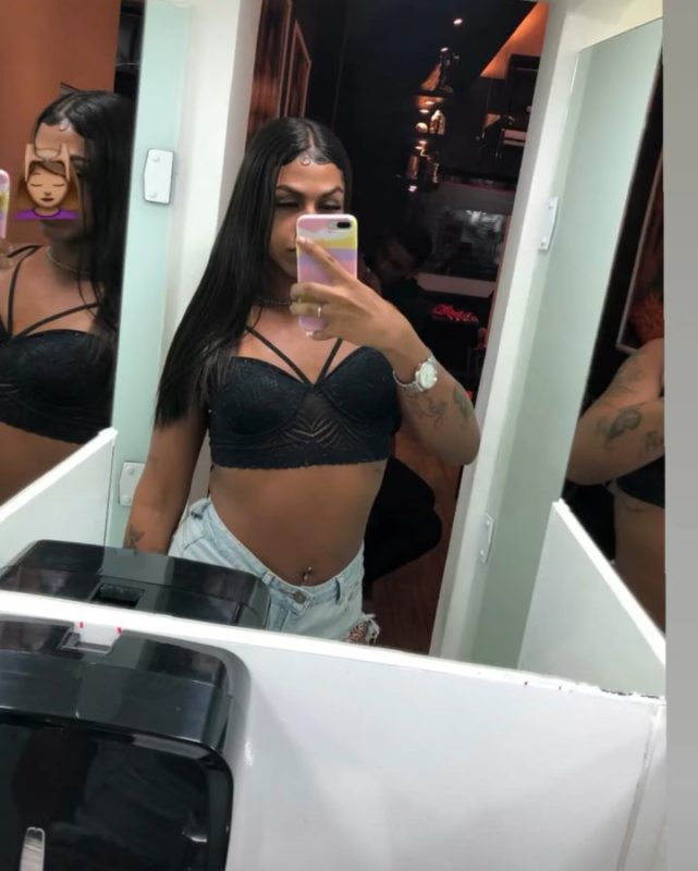 Indiazinha Safada 9