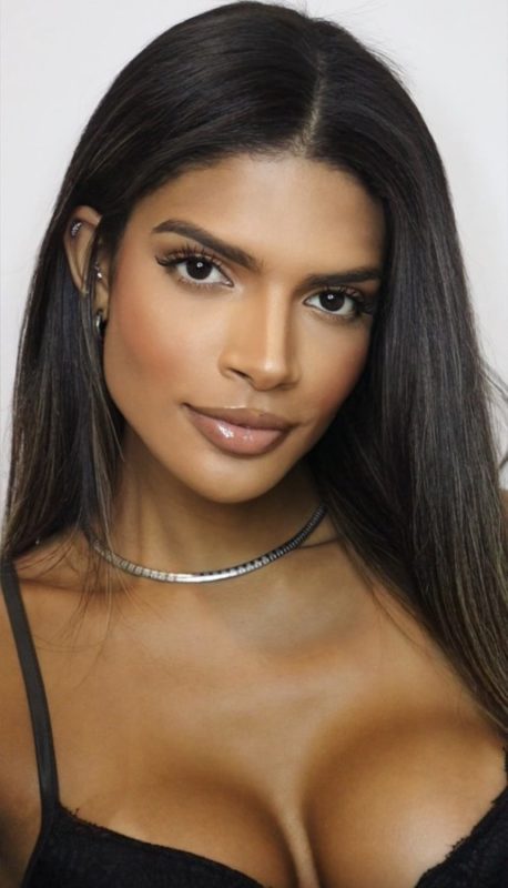 Monira Laveen 5