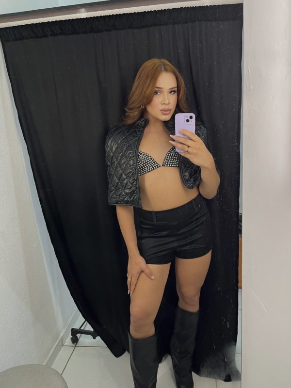 Pamela 21