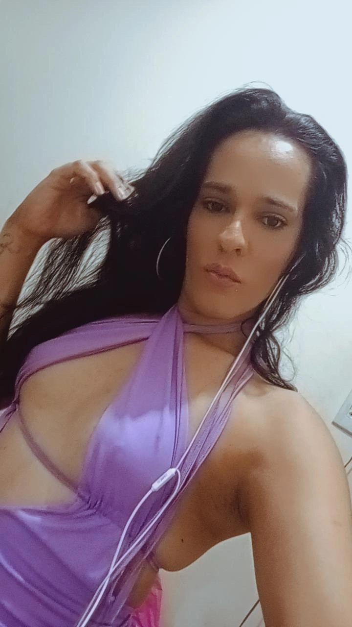 Sabrina Gonçalves 4