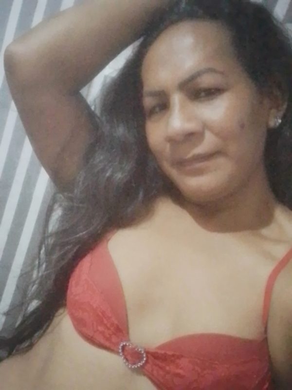 Lua Apertadinha 1