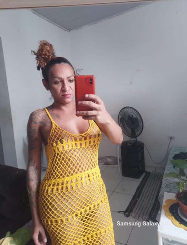 Laura Dominadora 1