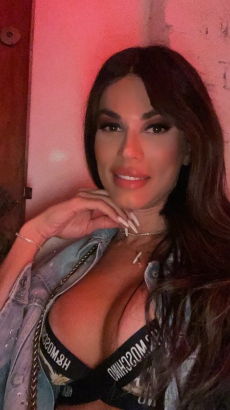 Rafaela Fontana 24