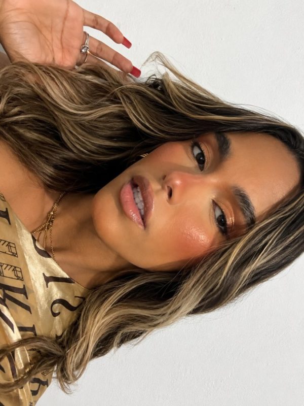 Angel Valentina 25