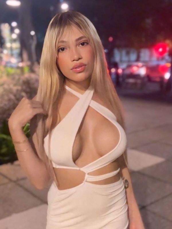 Isabella Songjia 3