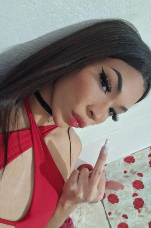 Gaby Bueno 6