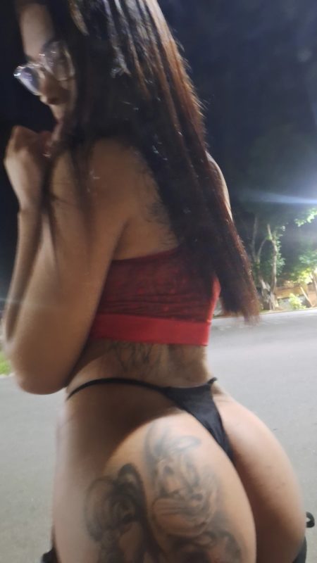 Gaby Bueno 13