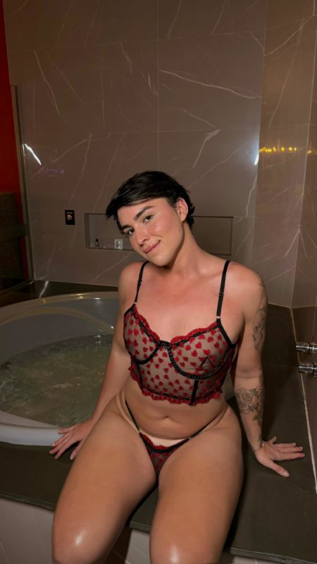 Hendy Maia 28