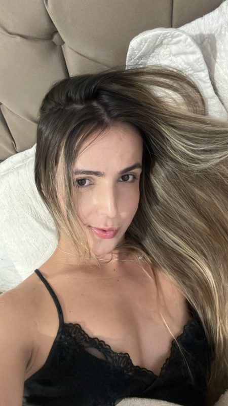 Thalita Nunes 24
