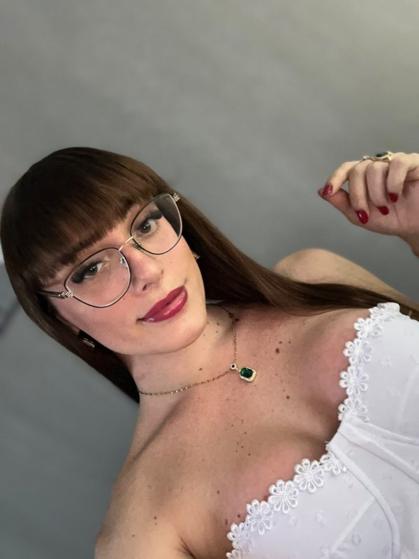 Blanca Boneca 10