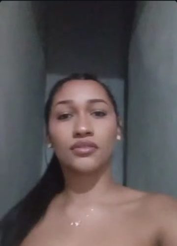 Larissa Rocha 2