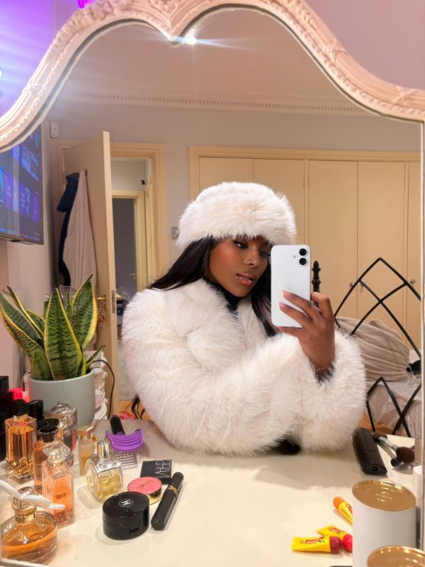 Jasmine Fox 39