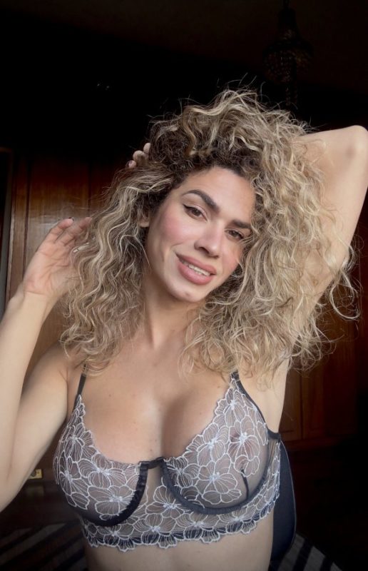 Livia Luz 33