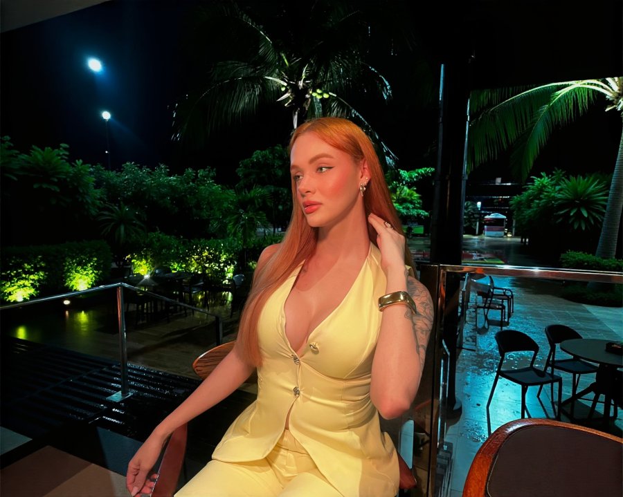 Victoria Lima 13