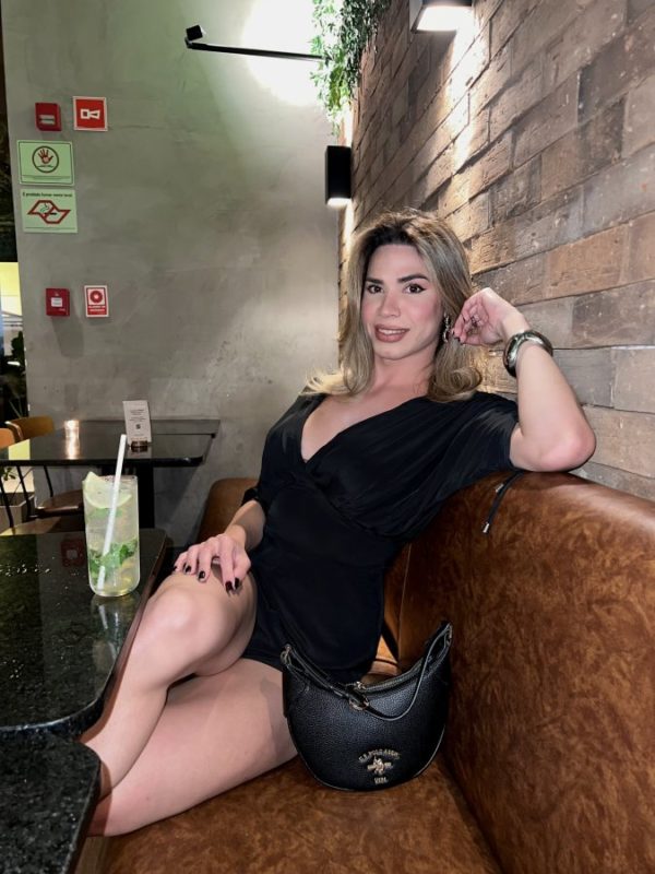 Livia Luz 19