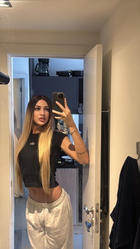 Isabelle Sousa 27