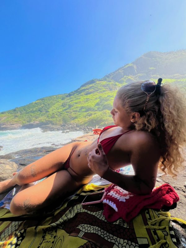 Mayara Loirinha 3