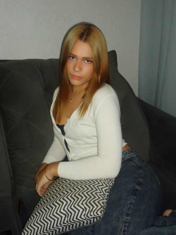 Giulia Marques 43