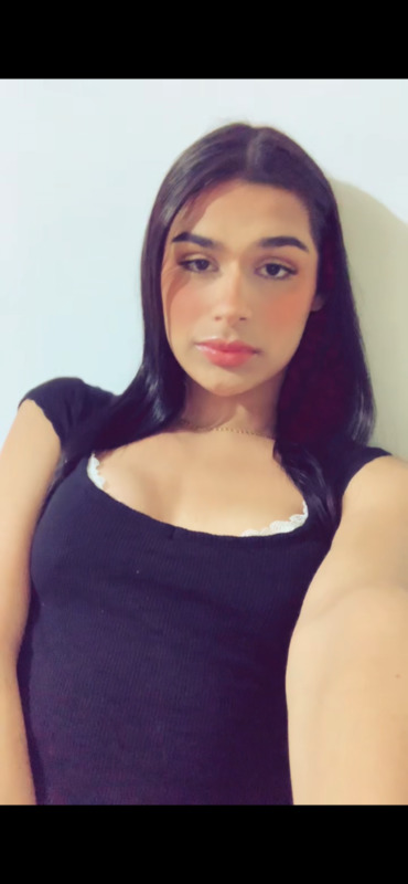 Laís Soares 4