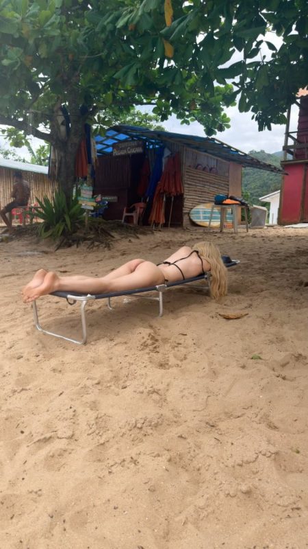 Yasmin 37